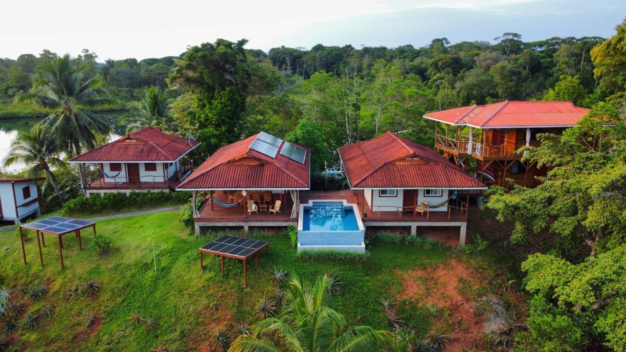 Casa Marlin Bed & Breakfast Bocas Town Bagian luar foto