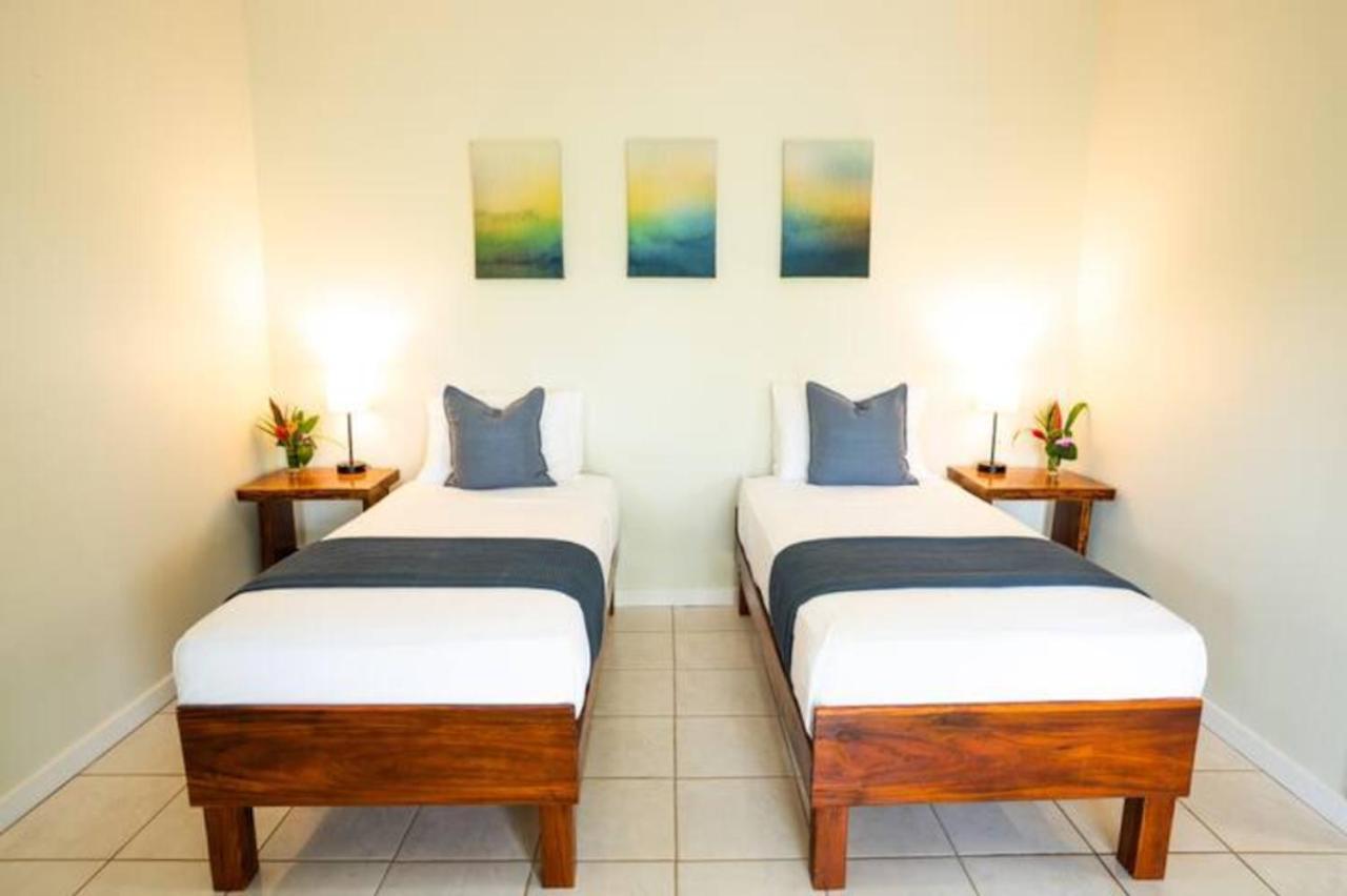 Casa Marlin Bed & Breakfast Bocas Town Bagian luar foto